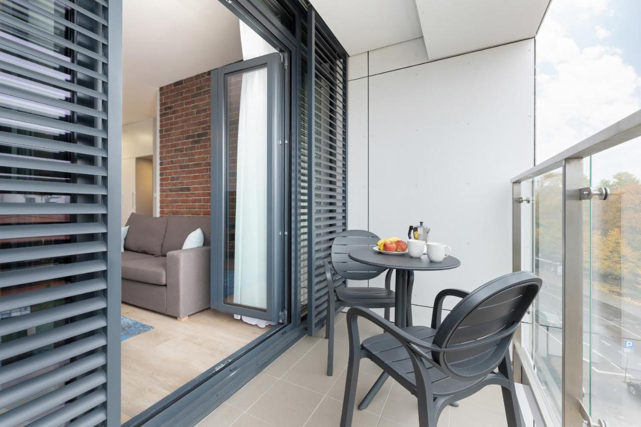 Exclusive Apartments Mostowa By Renters Prestige Poznań Kültér fotó