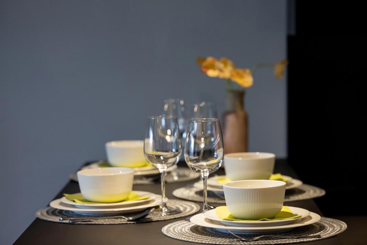 Exclusive Apartments Mostowa By Renters Prestige Poznań Kültér fotó